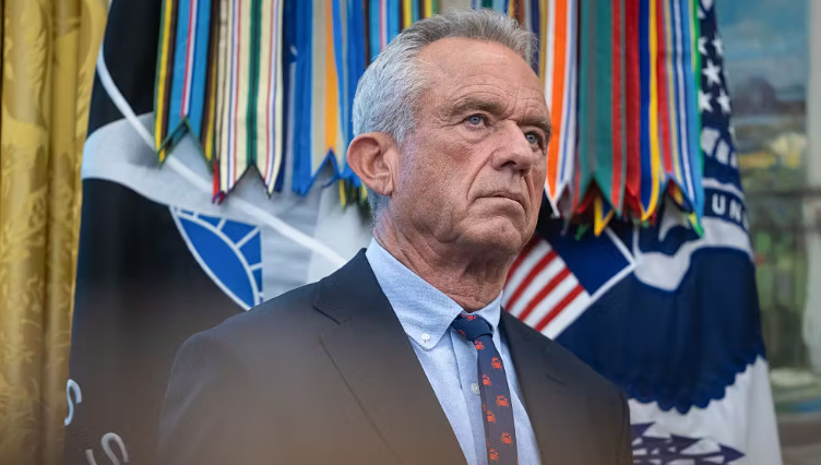 Robert F. Kennedy Jr .