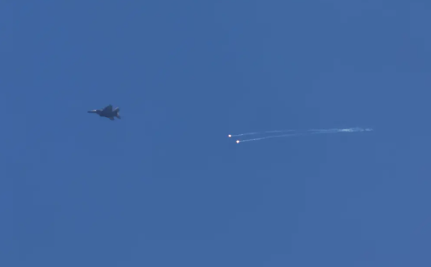 Israeli fighter jet flies over southern Lebanon