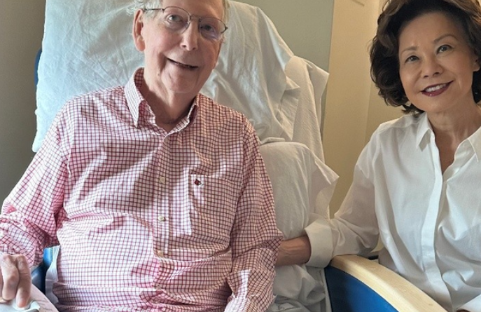 Mitch McConnell, Elaine Chao